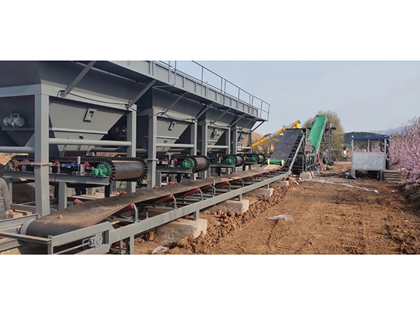 穩（wěn）定土拌合站（zhàn） 